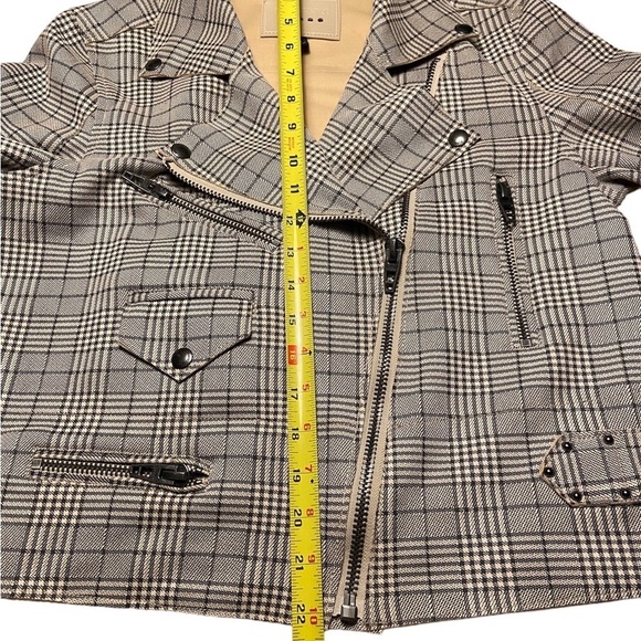 BLANK NYC Plaid Moto Zippered Jacket, size Small - Picture 6 of 9